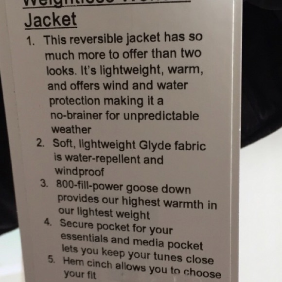 NWT LULULEMON WEIGHTLESS WONDER JACKET BLACK - Picture 6 of 8